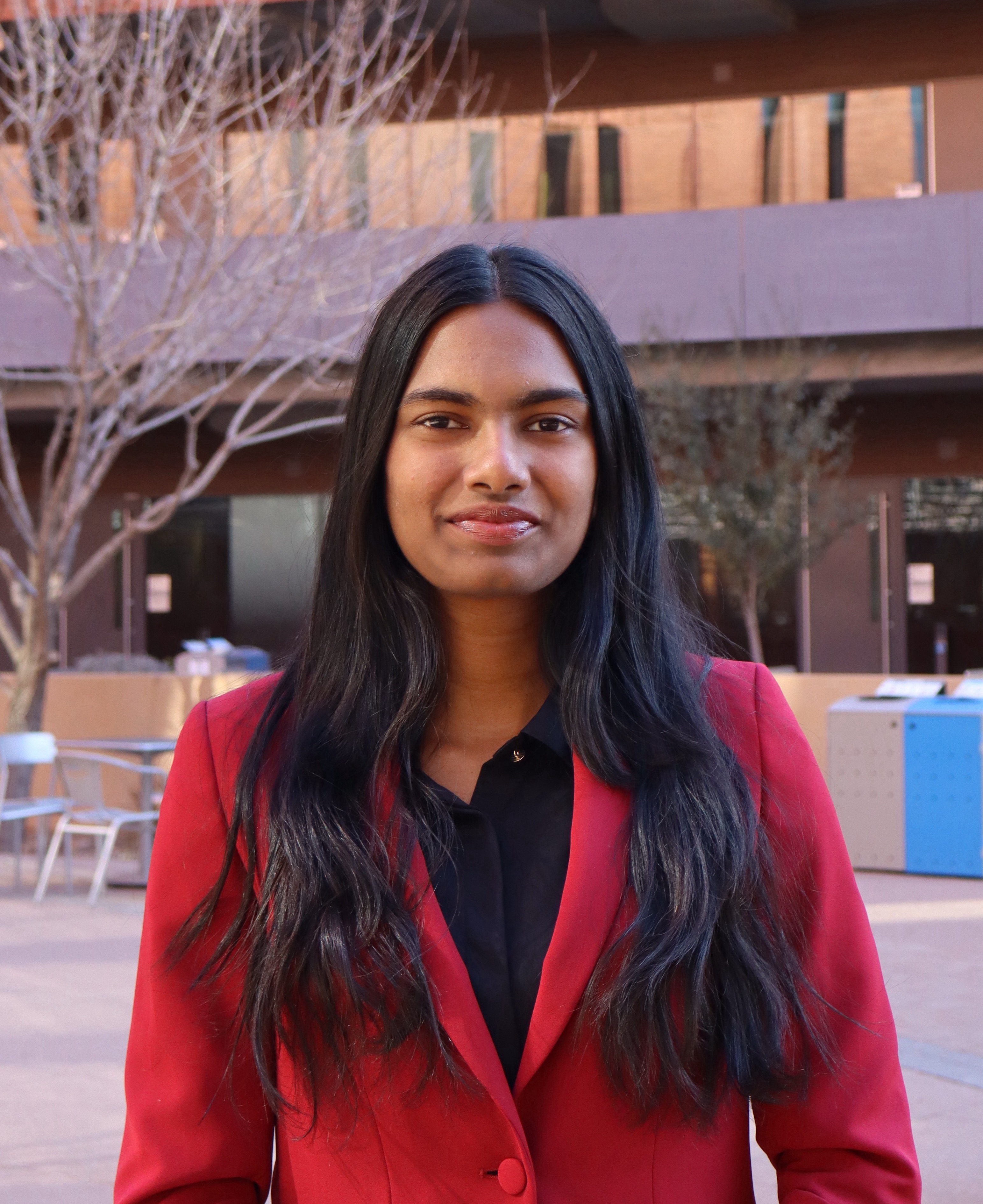 Jayani Gunda — Professional headshot